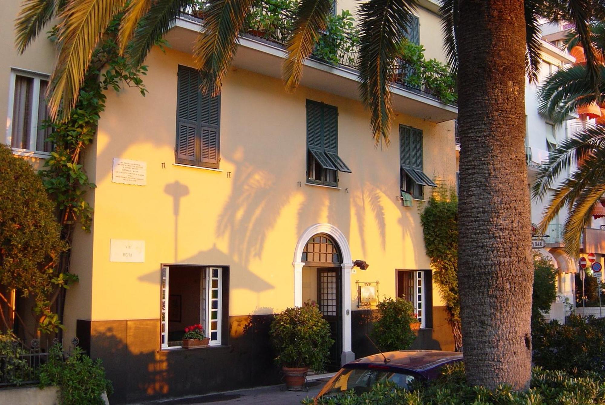 Hotel Beau Rivage Alassio Ngoại thất bức ảnh